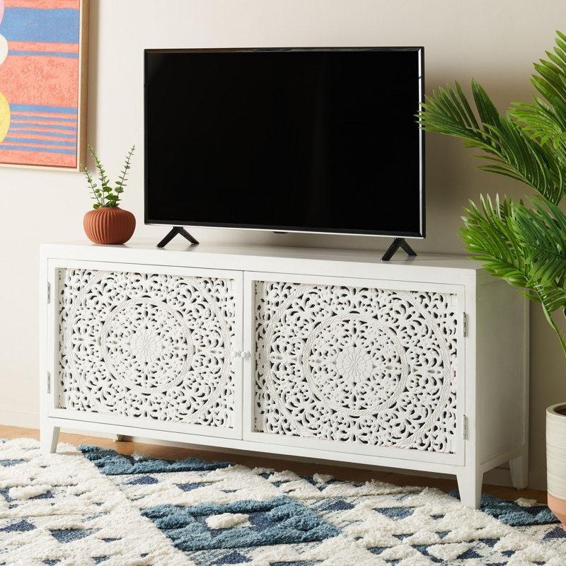 Mango Ağacı Bohem TV Ünitesi 140 cm Antik Beyaz Mango Ağacı Bohem TV Ünitesi 140 cm Antik Beyaz