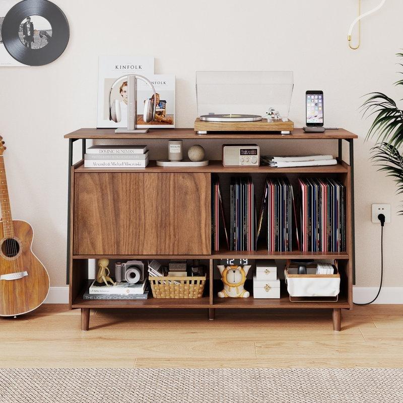 Kapaklı Ahşap Plak Dolabı 120x47x81 cm Şarj İstasyonlu Vinil Saklama Ünitesi – 81721 Kapaklı Ahşap Plak Dolabı 120x47x81 cm Şarj İstasyonlu Vinil Saklama Ünitesi – 81721